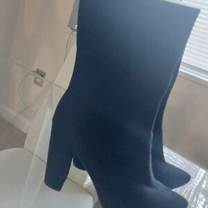 Elegant Black Women's Boots